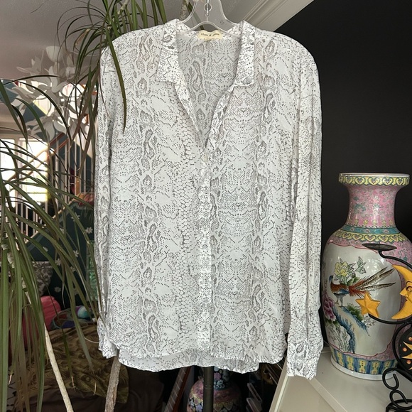 Cloth & Stone White and Gray Patterned Blouse M - Picture 12 of 16